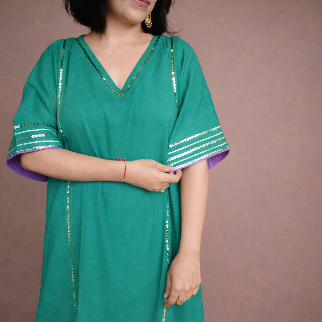 Chamak sequence work  6 colors (Monochrome)