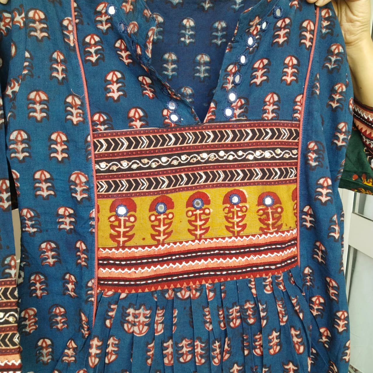 Dabu kurta with patch and mirror work ( 3 colors)