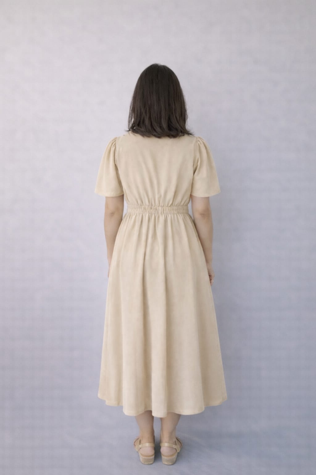 Coat collar desk to dinner dress