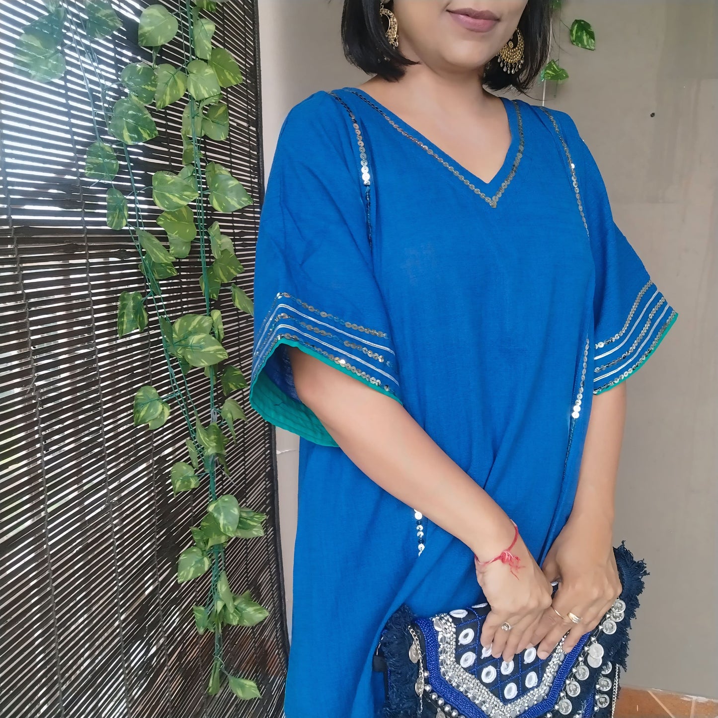 Chamak sequence work 5 colors (Monochrome)