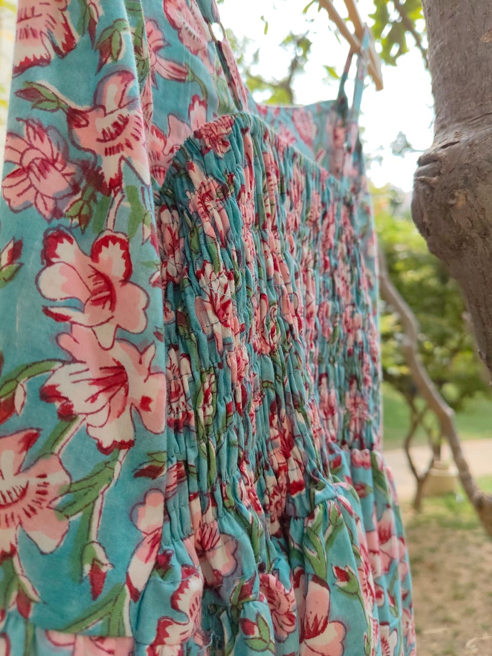 Print story neel dress