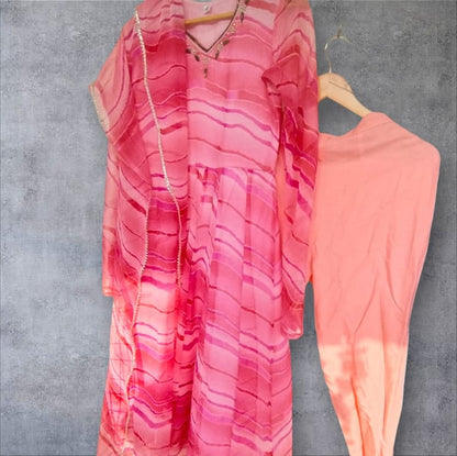 Lehriya powdered pink suit set