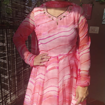 Lehriya powdered pink suit set